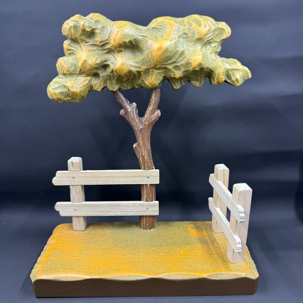 ANRI CARVED‎ FENCE TREE SCENE DISPLAY 8.5" TALL 7" LONG Made in Italy